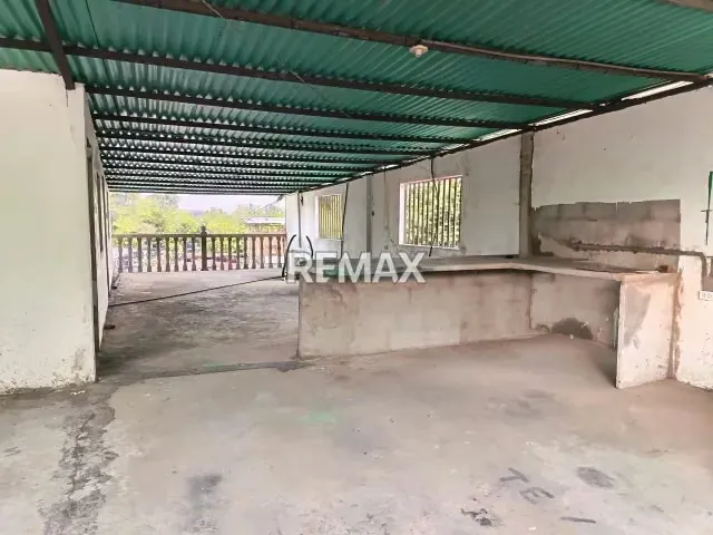 Gran Oportunidad*de adquirir una casa de 2 pisos, con excelente distribución, espacios independientes qué generan rentabilidad. *Ubicada* En Las Américas Fría. Edo. Táchira. - 8