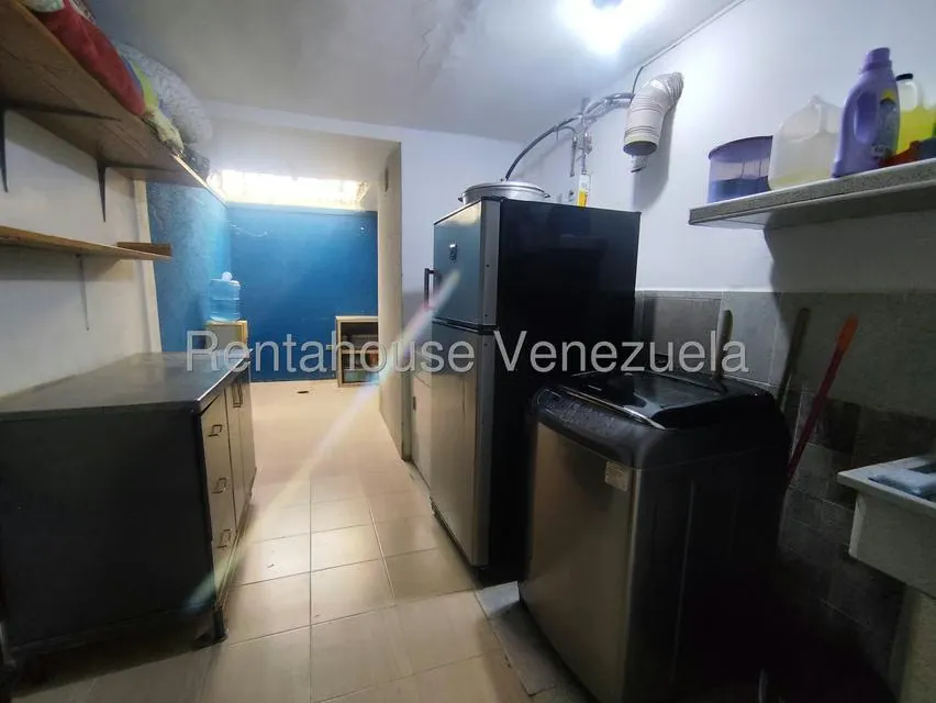 Casa (Duplex) en Venta en Villa Contemporanea, Portuguesa - 12