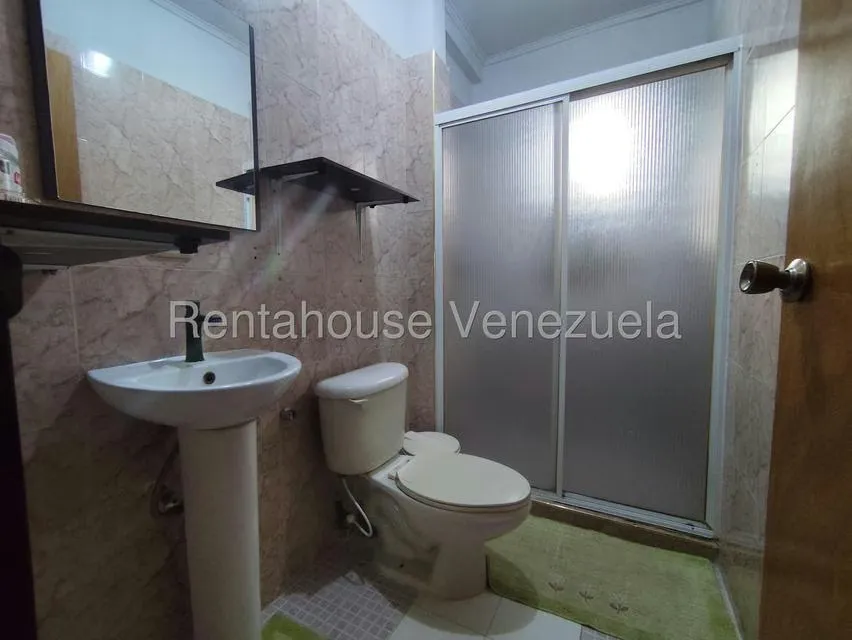 Casa (Duplex) en Venta en Villa Contemporanea, Portuguesa - 19