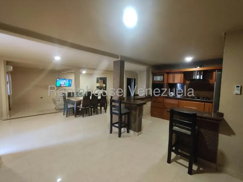 Casa (Duplex) en Venta en Villa Contemporanea, Portuguesa - 5
