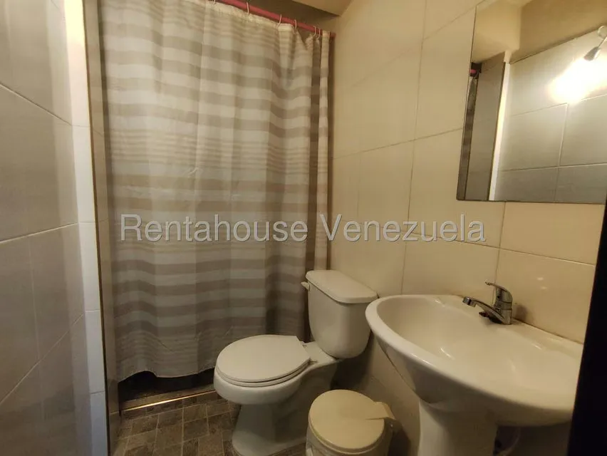 Casa (Duplex) en Venta en Villa Contemporanea, Portuguesa - 9