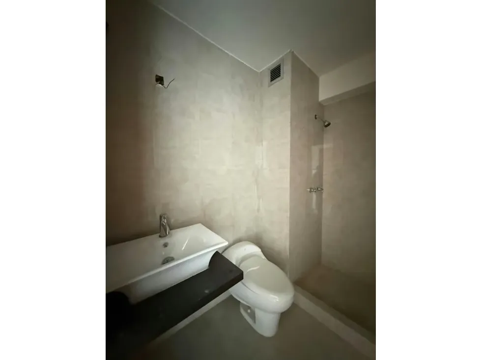 Se vende Apto 111m² 3h/2b/2p Lomas del Sol - 14