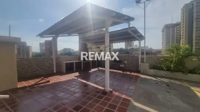 Apartamento ubicado en Edificio Granada Suite - 5