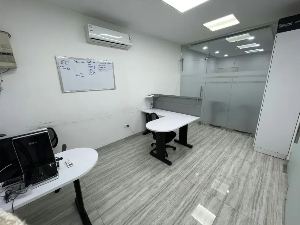 Alquilo oficina 65m2 Centro Peru 4632 - 7