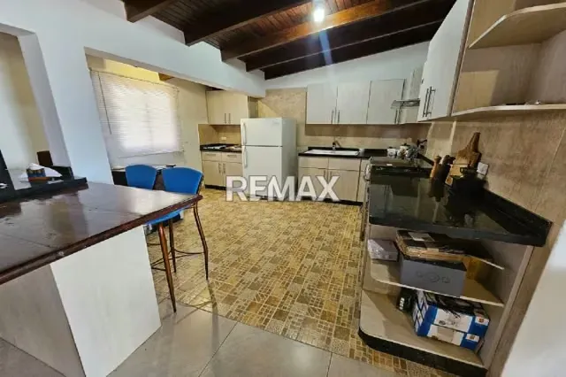 Venta Propiedad Multifuncional en El Junquito - 8