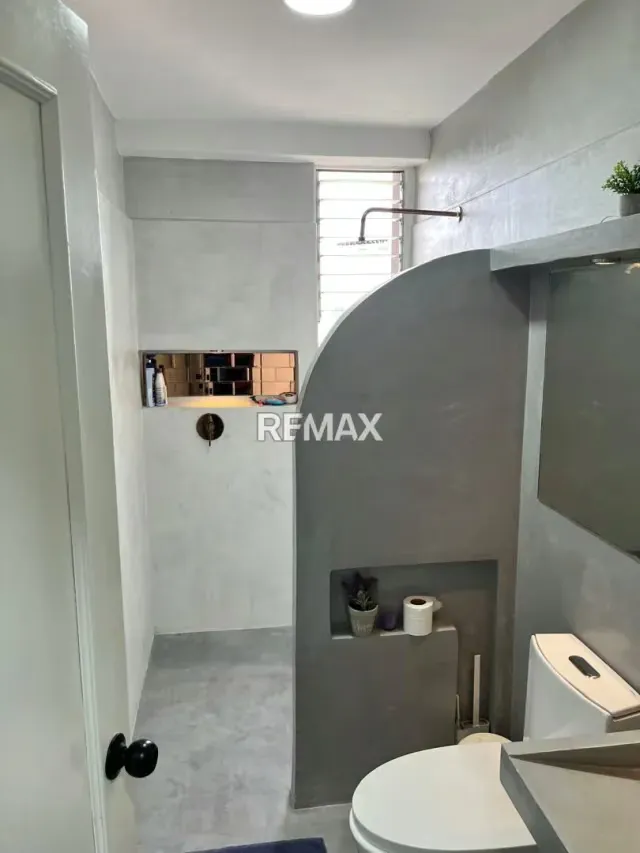 Venta Apartamento REMODELADO Av. Bolivar Norte Edificio Roliz 1 - 14