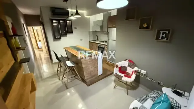 Apartamento en Alquiler – Urbanización Las Chimeneas - 13
