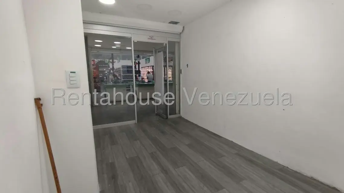 Local Comercial en Alquiler en Colinas de Valle Arriba, Distrito Metropolitano - 6