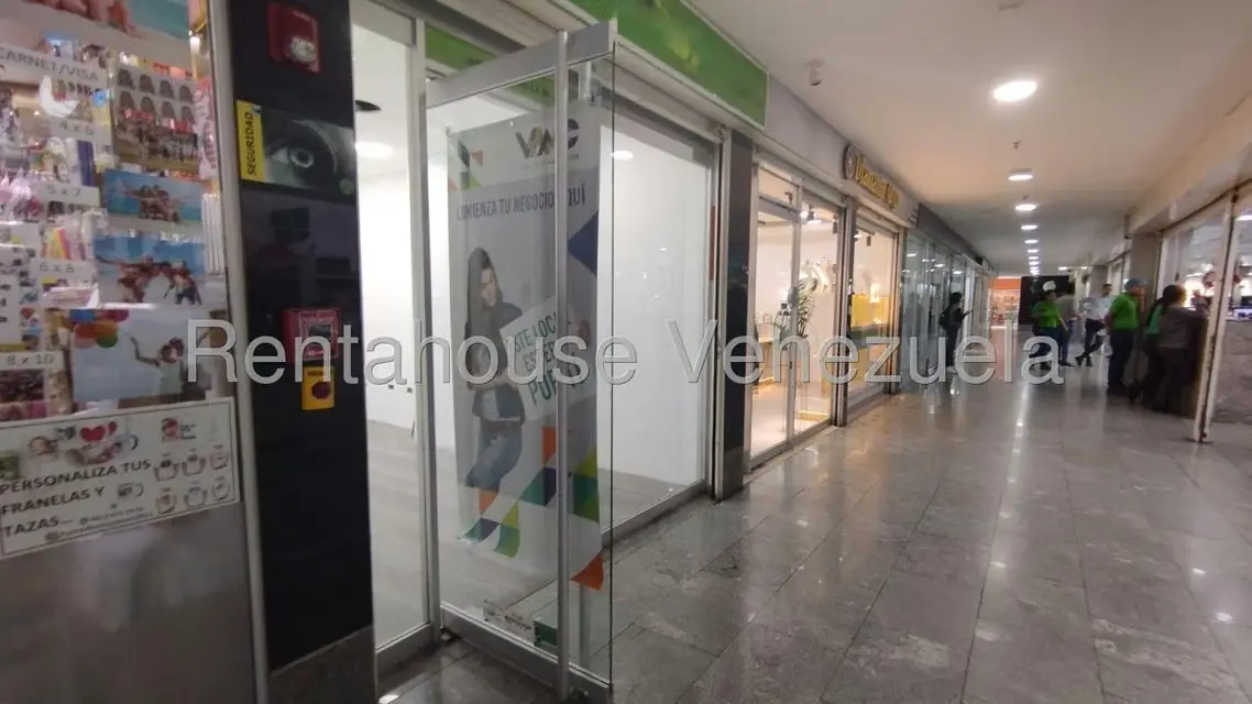 Local Comercial en Alquiler en Colinas de Valle Arriba, Distrito Metropolitano - 7