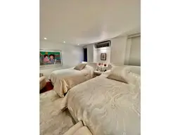 View 25