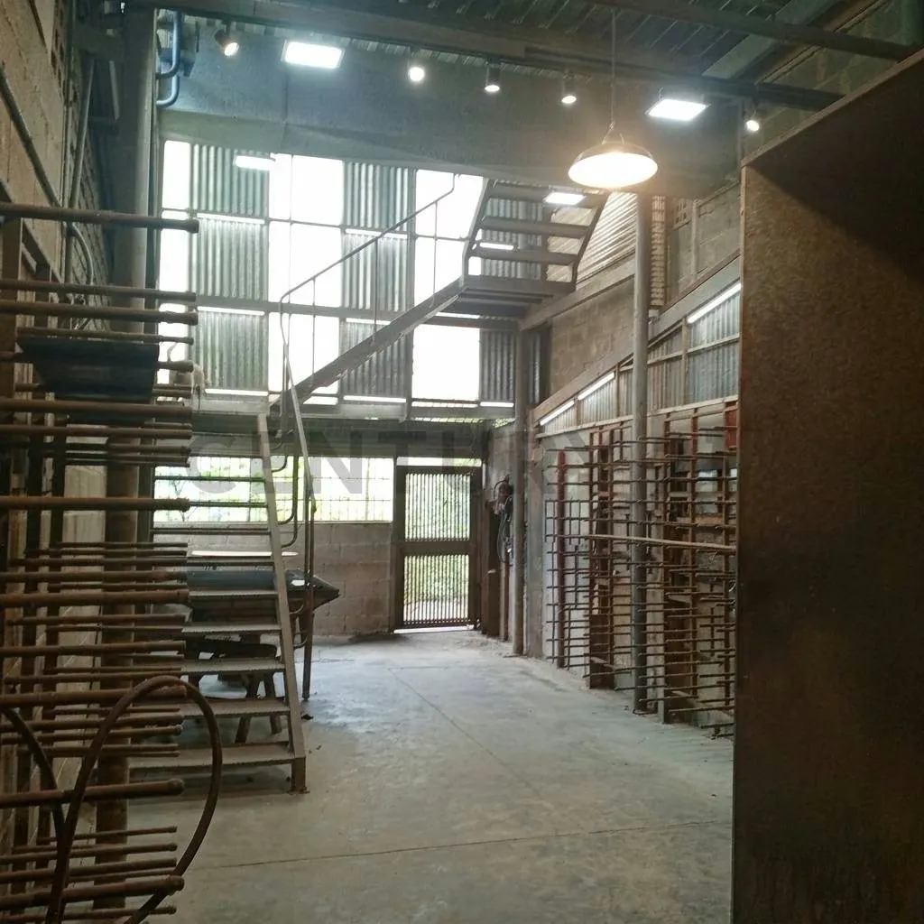 En venta Galpón Industrial en Baruta ¡Listo para Operar! En Baruta - 4