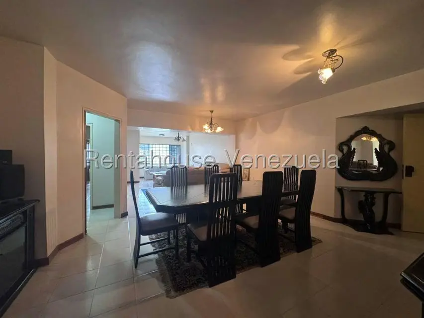 Apartamento (1 Nivel) en Venta en El Cigarral, Distrito Metropolitano - 12