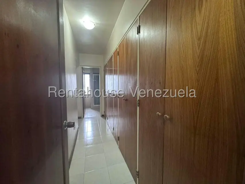 Apartamento (1 Nivel) en Venta en El Cigarral, Distrito Metropolitano - 21