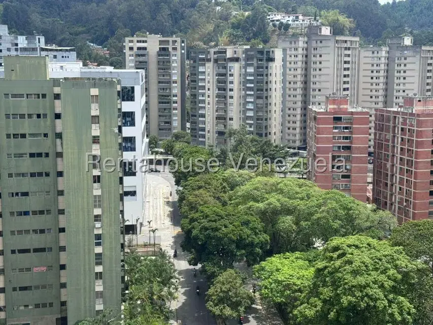 Apartamento (1 Nivel) en Venta en El Cigarral, Distrito Metropolitano - 25