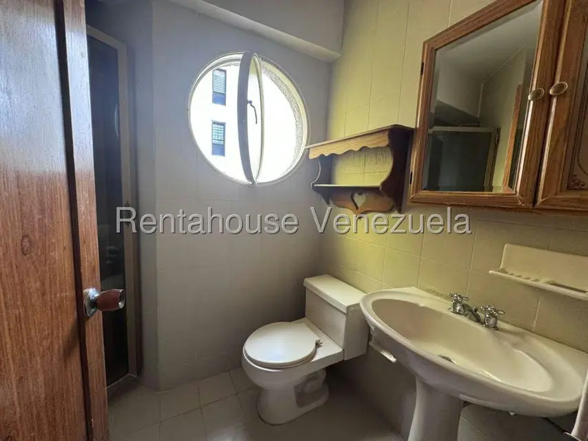 Apartamento (1 Nivel) en Venta en El Cigarral, Distrito Metropolitano - 28