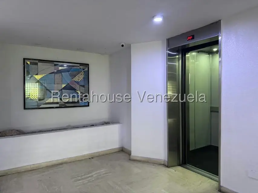 Apartamento (1 Nivel) en Venta en El Cigarral, Distrito Metropolitano - 33