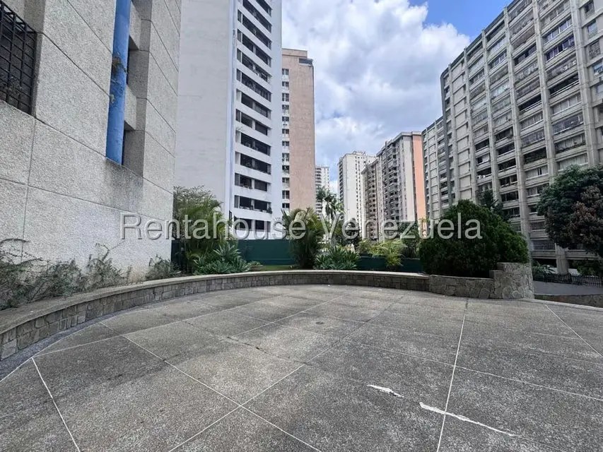 Apartamento (1 Nivel) en Venta en El Cigarral, Distrito Metropolitano - 40