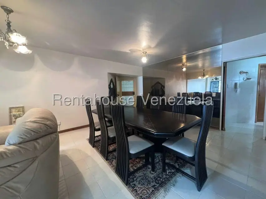 Apartamento (1 Nivel) en Venta en El Cigarral, Distrito Metropolitano - 6