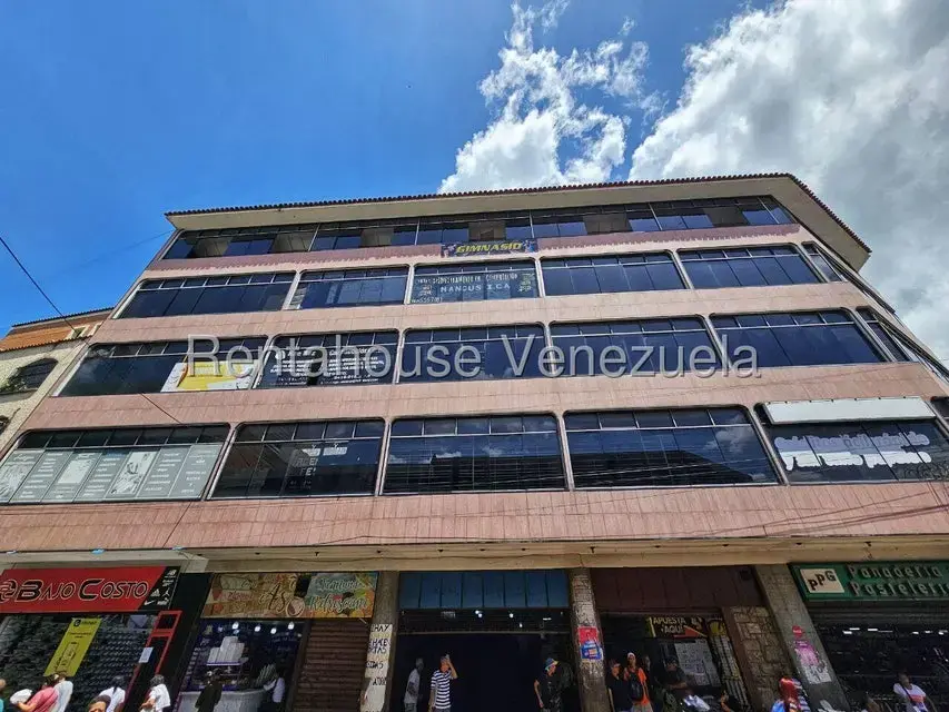 Local Comercial en Alquiler en Guarenas, Miranda