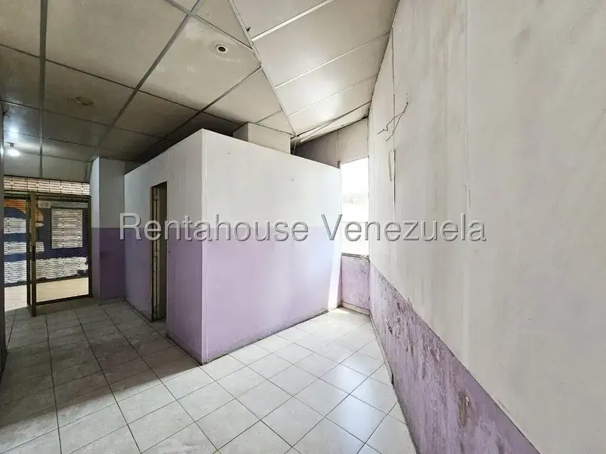 Local Comercial en Alquiler en Guarenas, Miranda - 16