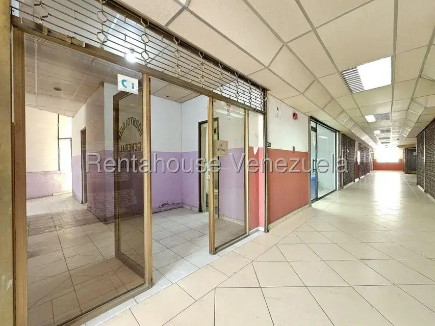 Local Comercial en Alquiler en Guarenas, Miranda - 7
