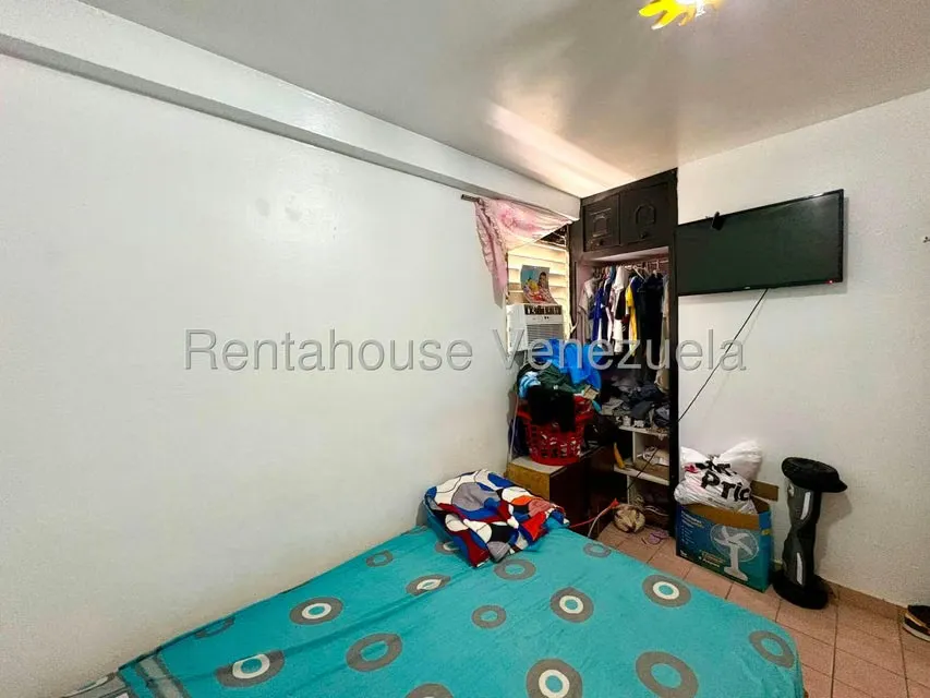 Apartamento (1 Nivel) en Venta en Patarata, Lara - 24