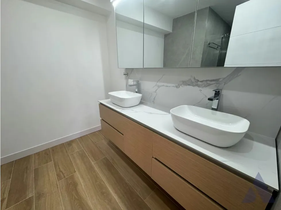 Se vende apartamento 201m2 Altamira 3521 - 16