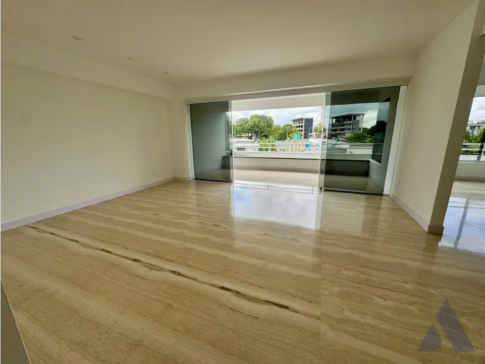 Se vende apartamento 201m2 Altamira 3521 - 3