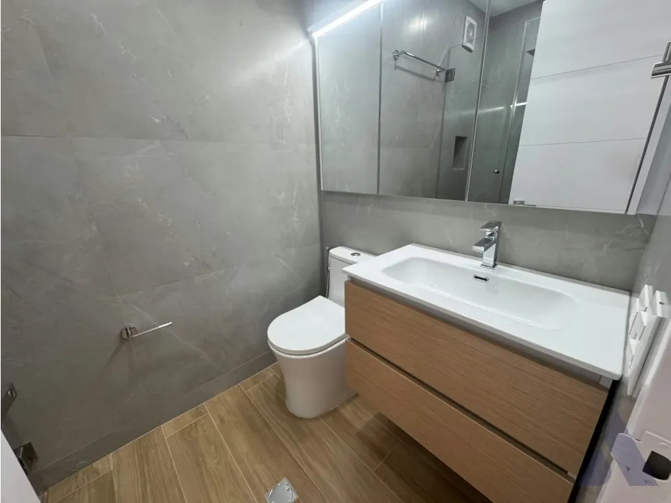 Se vende apartamento 201m2 Altamira 3521 - 21