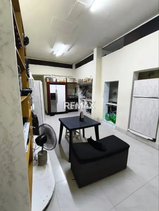 Venta de casa Comercial o Residencia en Colinas de Bello Monte - 5