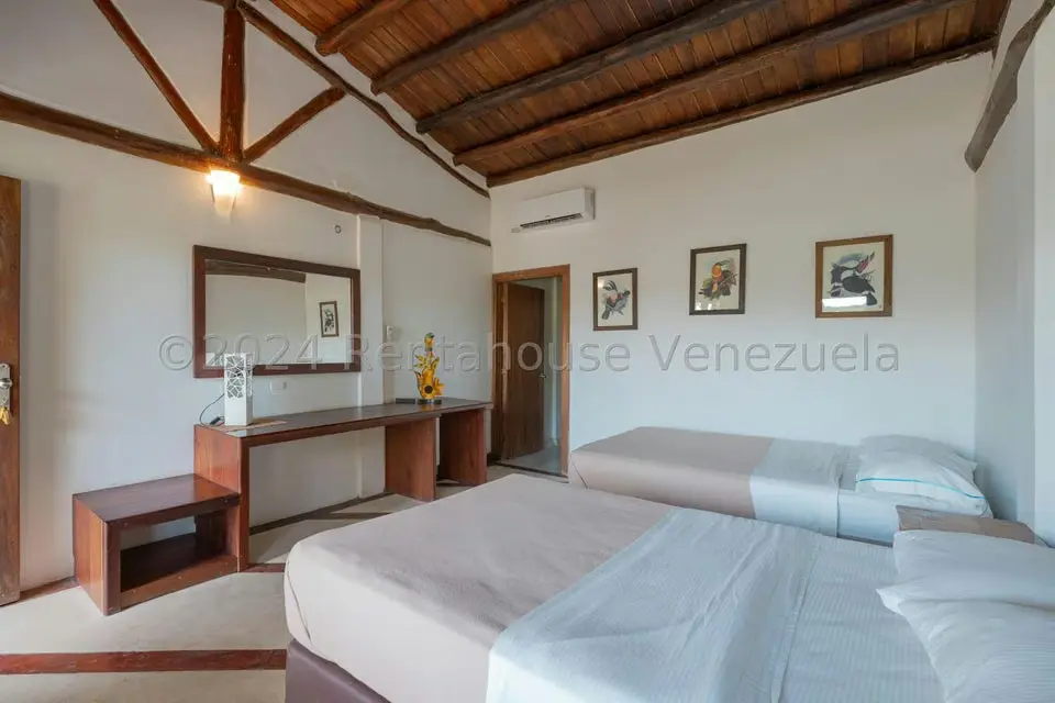 Comercial (Local Comercial) en Venta en El Guapo, Miranda - 36