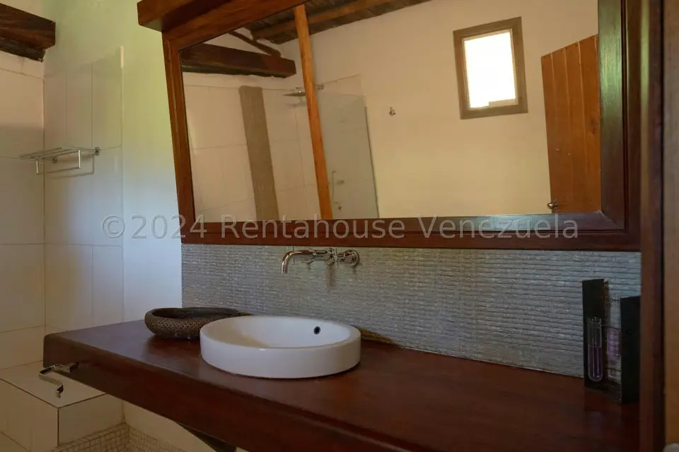 Comercial (Local Comercial) en Venta en El Guapo, Miranda - 41