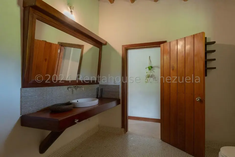 Comercial (Local Comercial) en Venta en El Guapo, Miranda - 42