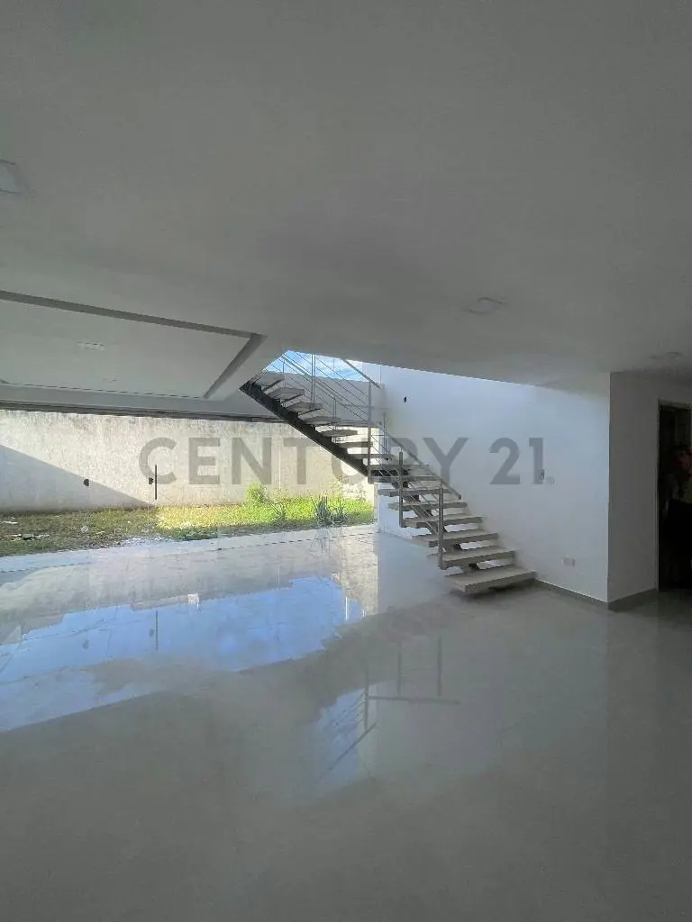 Venta de Townhouse Conjunto Residencial Los Robles, Alto Barinas Norte - 5
