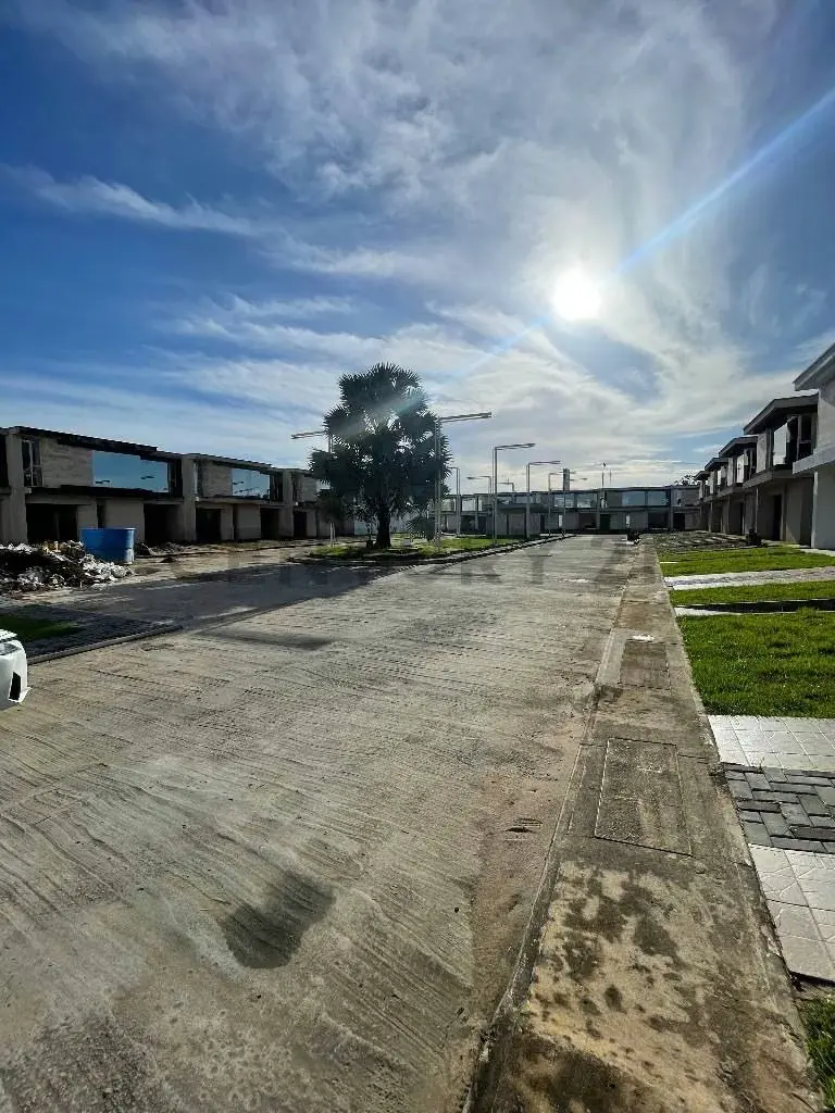 Venta de Townhouse Conjunto Residencial Los Robles, Alto Barinas Norte - 9