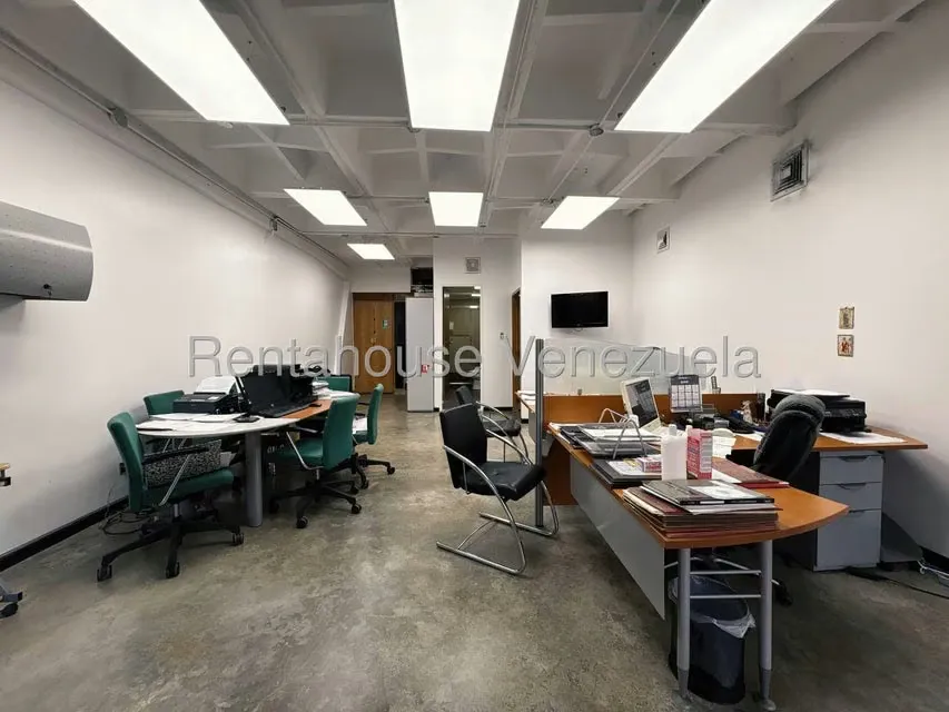 Oficina en Alquiler en Chuao, Distrito Metropolitano - 9