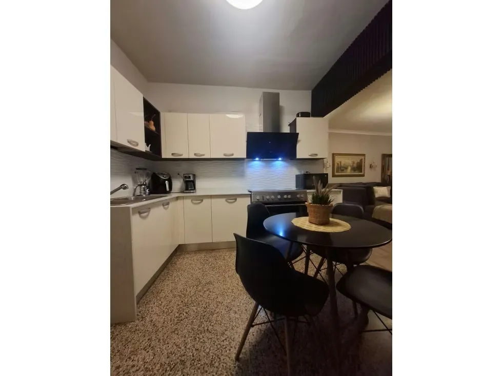 Se vende apartamento 74m2 Bello Monte 6244 - 8