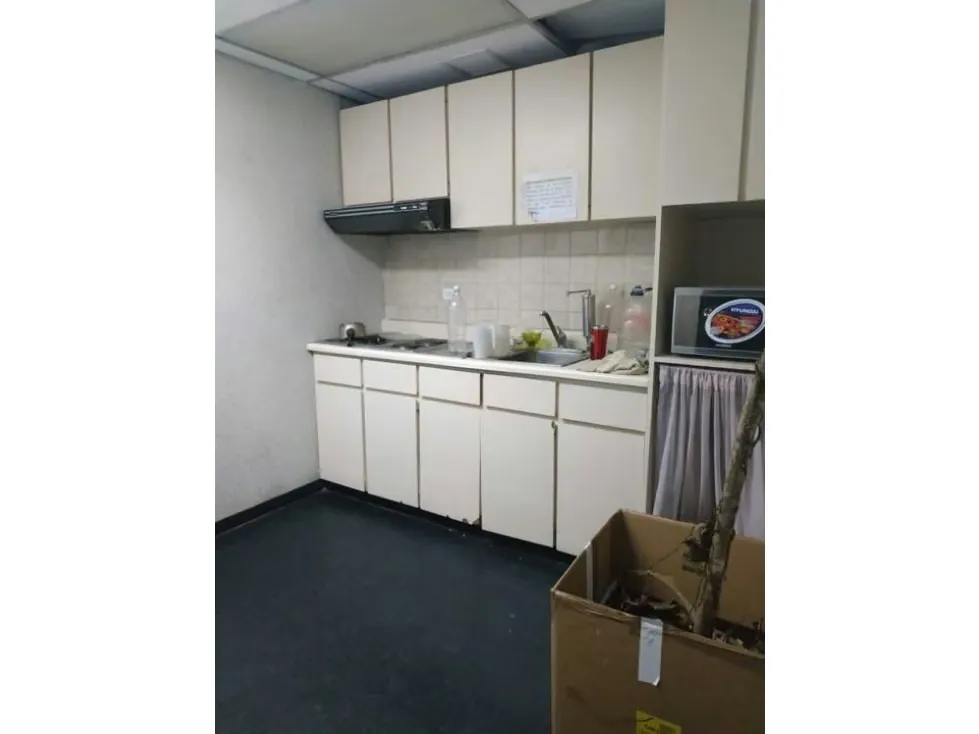 Vendo oficina 280m2 El Rosal 5787 - 10