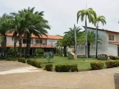 LUJOSO E IMPECABLE TH UBICADA EN LA ZONA PREVILIGIADA DE LA ISLA DE MARGARITA - 3