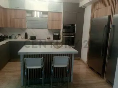 LUJOSO E IMPECABLE TH UBICADA EN LA ZONA PREVILIGIADA DE LA ISLA DE MARGARITA - 5