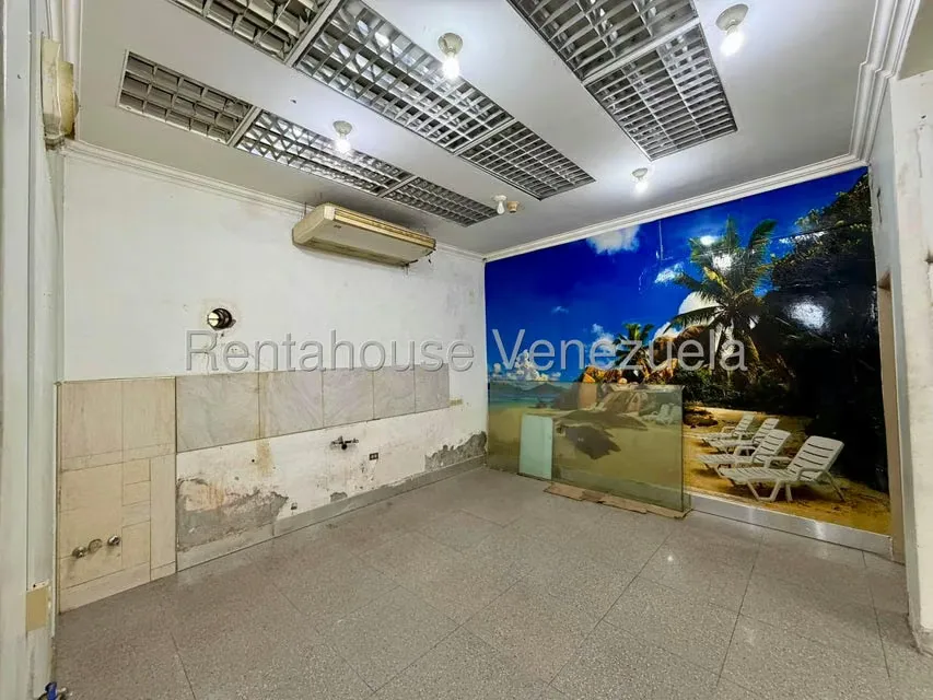Local Comercial en Alquiler en Los Rosales, Distrito Metropolitano - 8