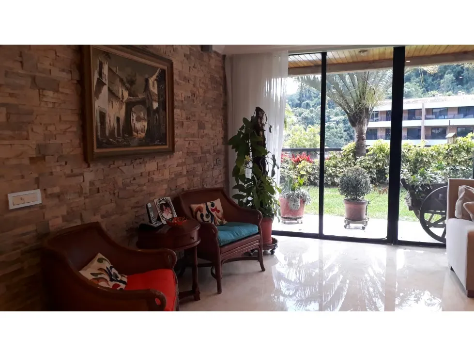 Se vende apartamento PB en La Lagunita 3H+S/4B+S/4P - 6