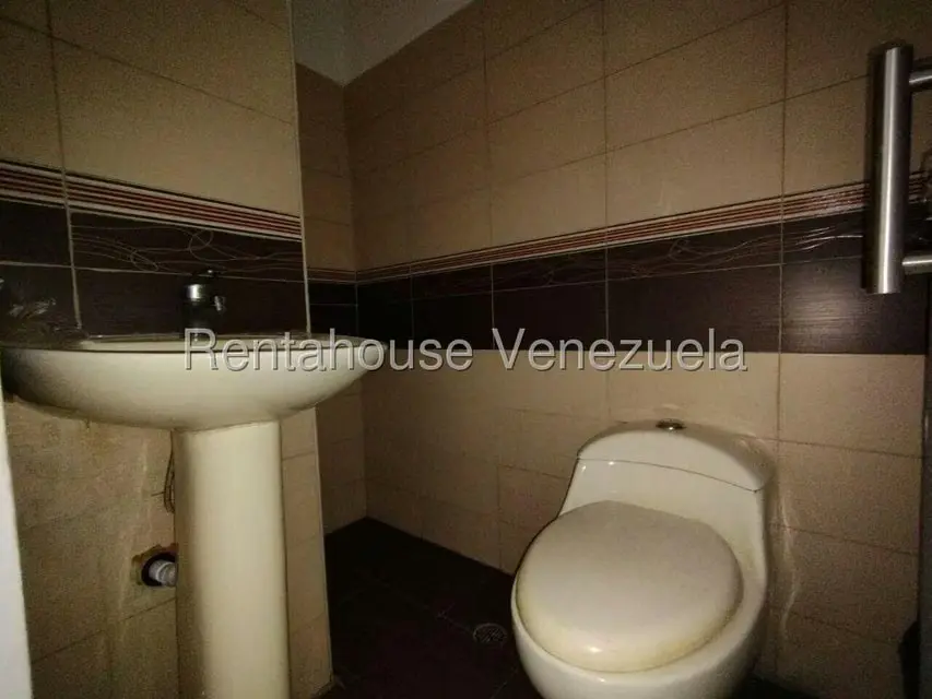 Local Comercial en Venta en Centro, Lara - 11