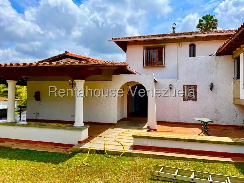 Casa (1 Nivel) en Venta en La Lagunita Country Club, Distrito Metropolitano - 18