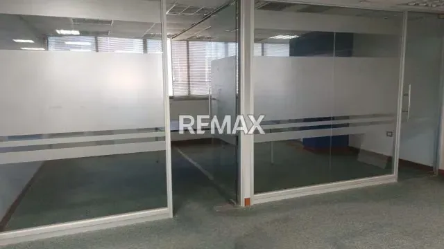 ALQUILER OFICINA TORRE EMPRESARIAL CLARET - 8
