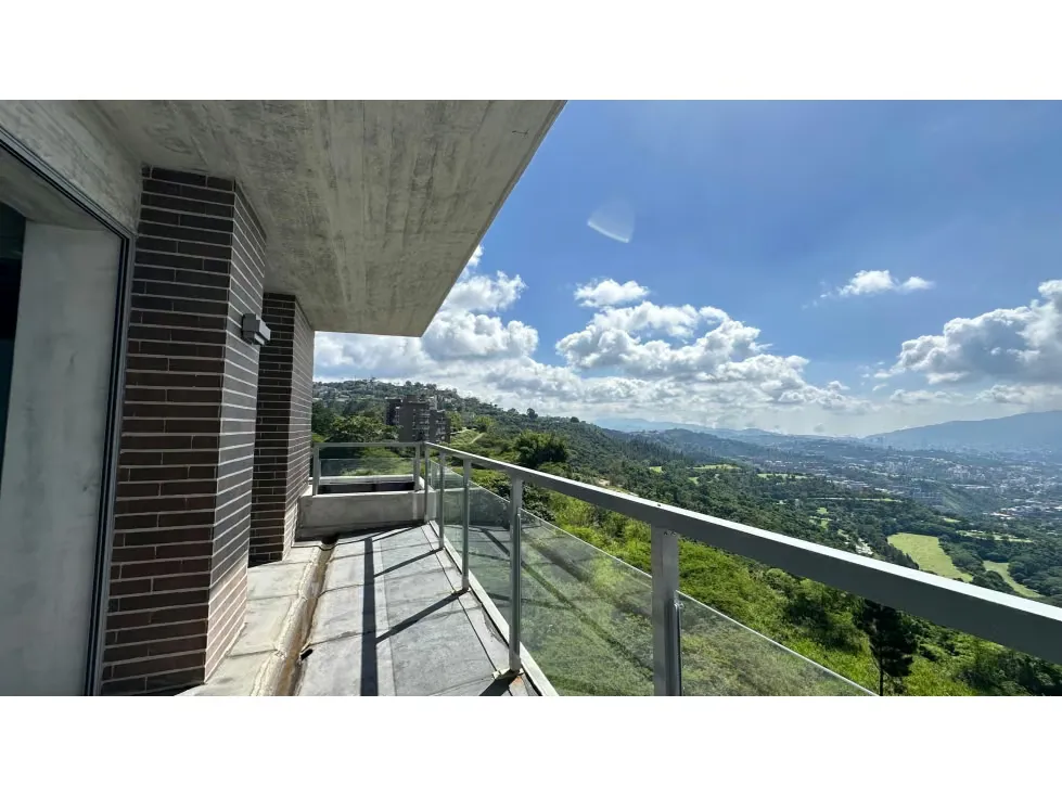 Se vende Apto 180m² 3h+s/2b+s/2p Alto Hatillo
