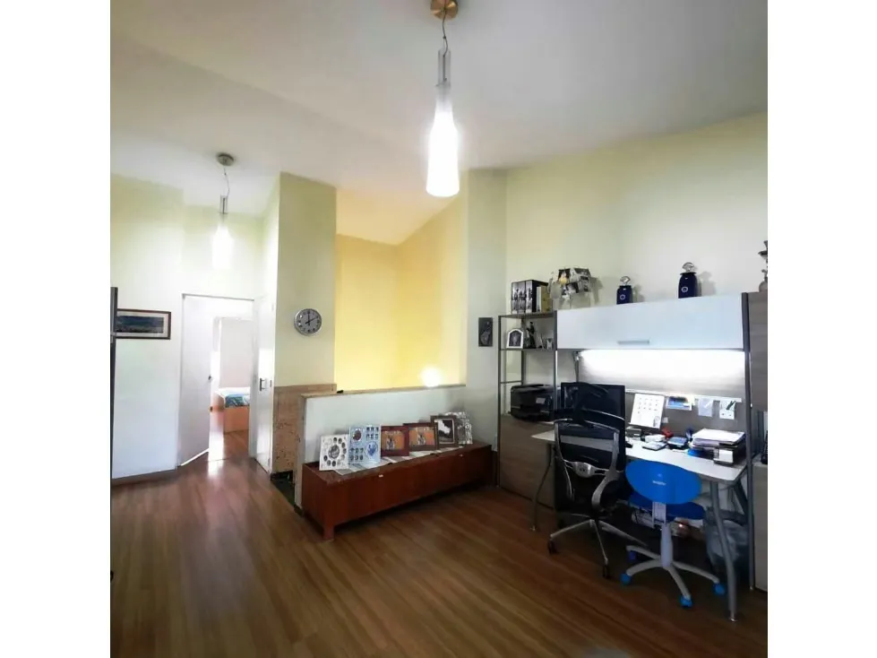 Casa en Venta Alto Prado 4H/ 4B/ 2P - 13