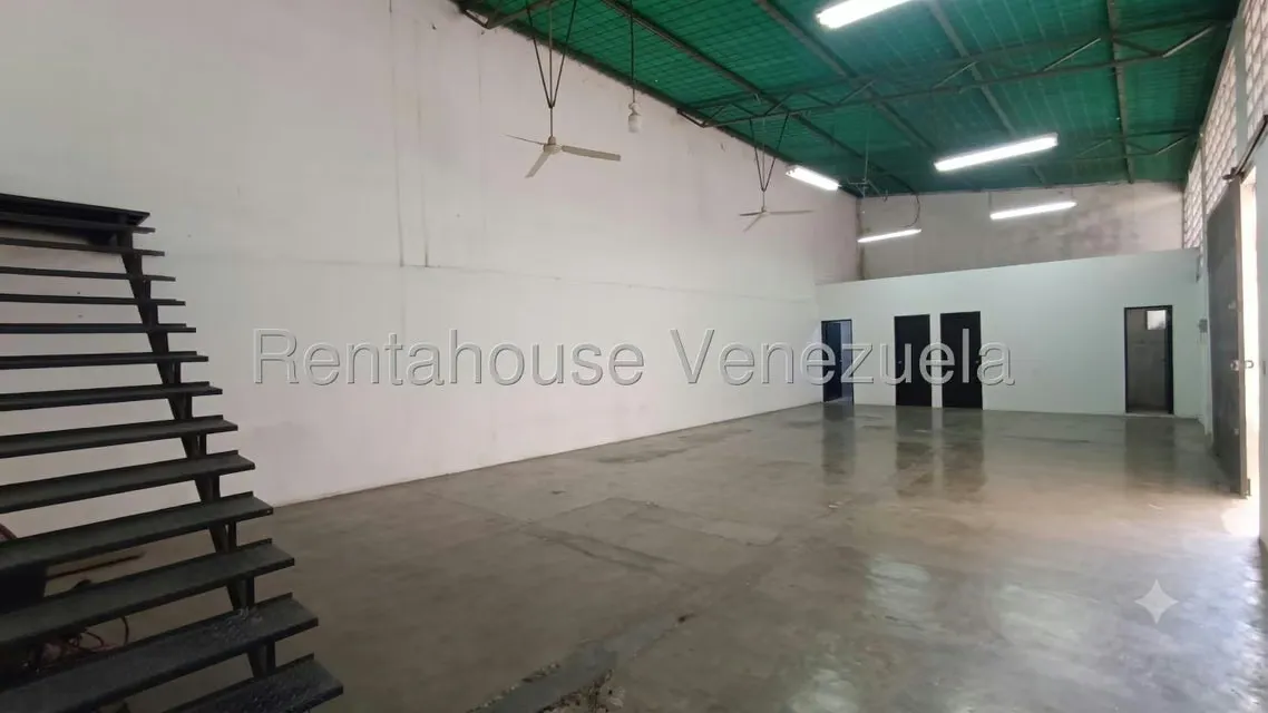 Comercial (Local Comercial) en Alquiler en Zona Centro, Aragua - 11