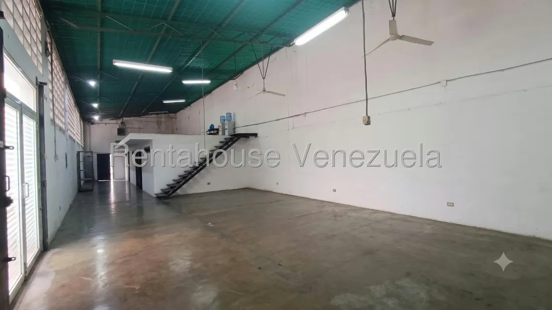 Comercial (Local Comercial) en Alquiler en Zona Centro, Aragua - 13