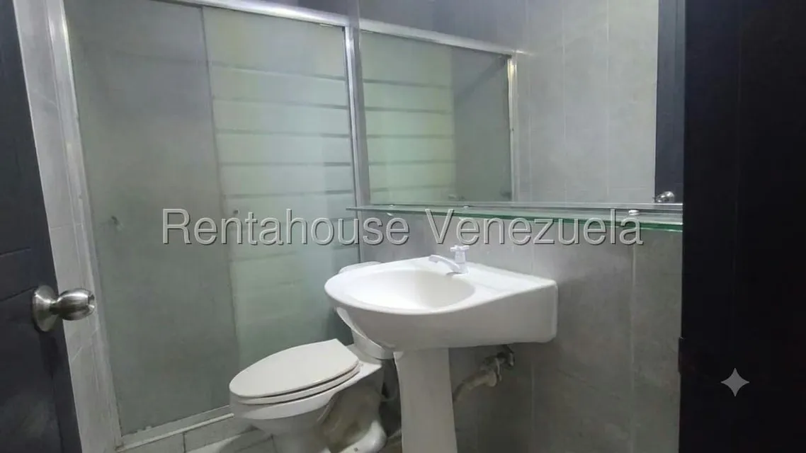 Comercial (Local Comercial) en Alquiler en Zona Centro, Aragua - 14